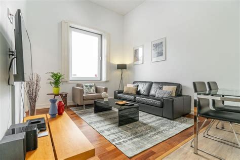 lv premier apartments chiado|Home .